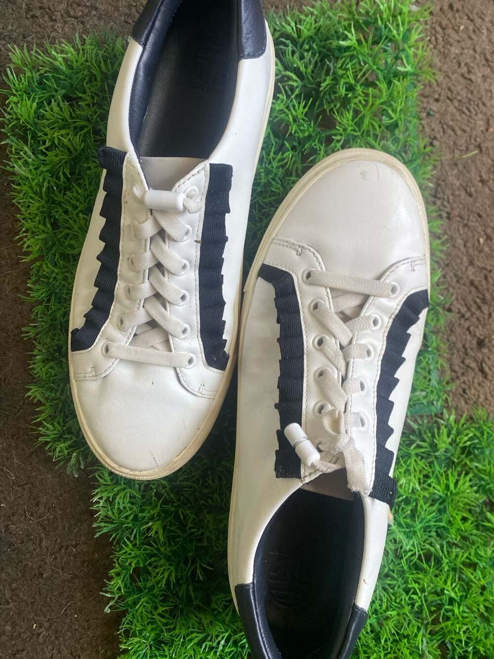 Tory Sport White Leather Ruffle Sneakers with Black Trim